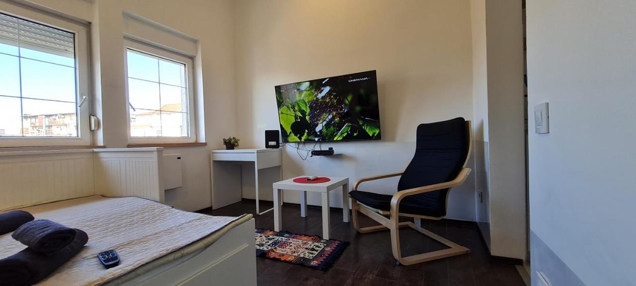 St. Marcus Apartment Белград Екстериор снимка